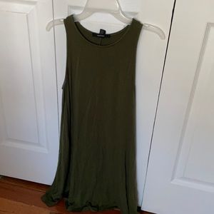 Sleeveless army green dress